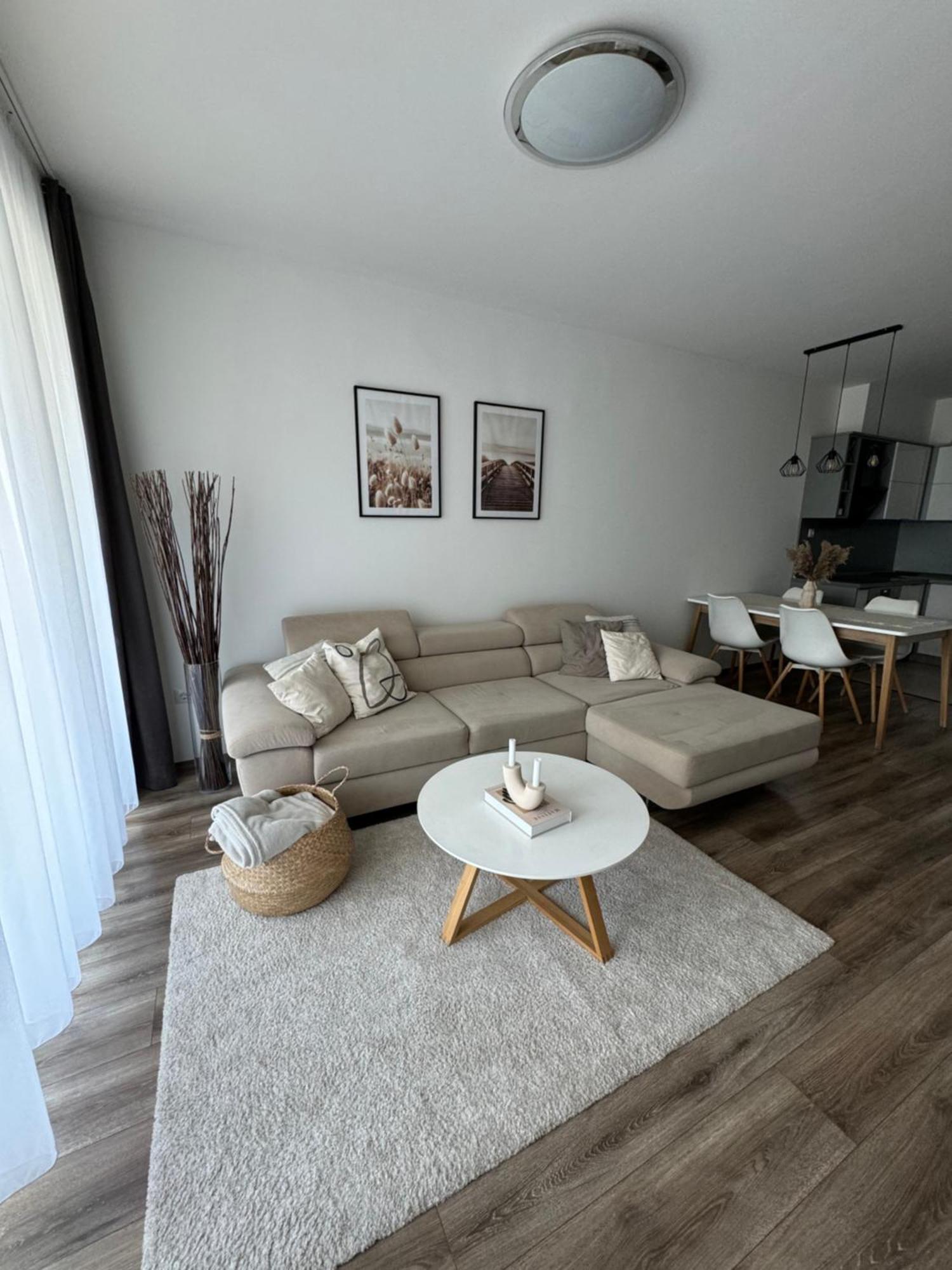 Lelle Resort Apartman Balatonlelle Buitenkant foto