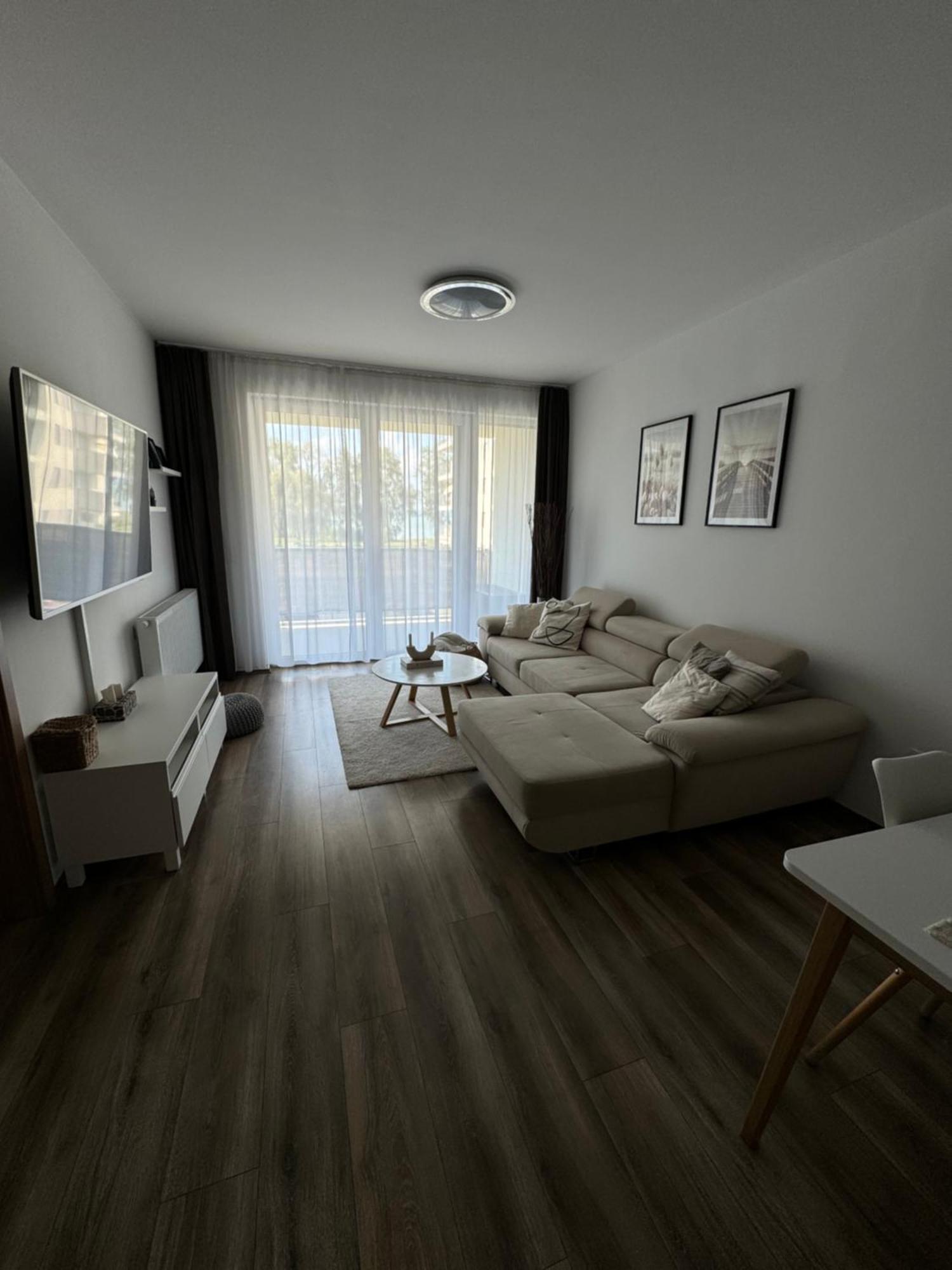 Lelle Resort Apartman Balatonlelle Buitenkant foto